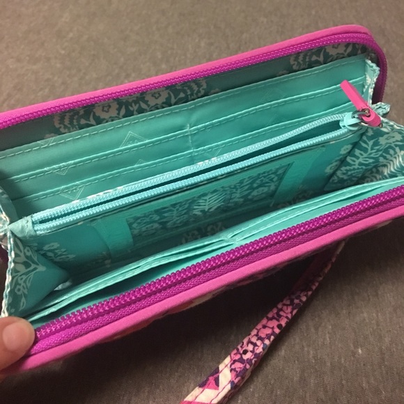Vera Bradley wallet and lanyard - Picture 2 of 4