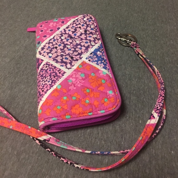 Vera Bradley wallet and lanyard - Picture 3 of 4