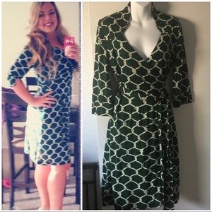 Banana Republic green chain link fence wrap dress