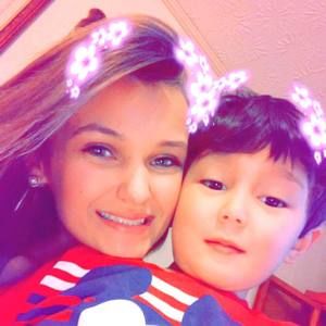 Meet your Posher, Leah