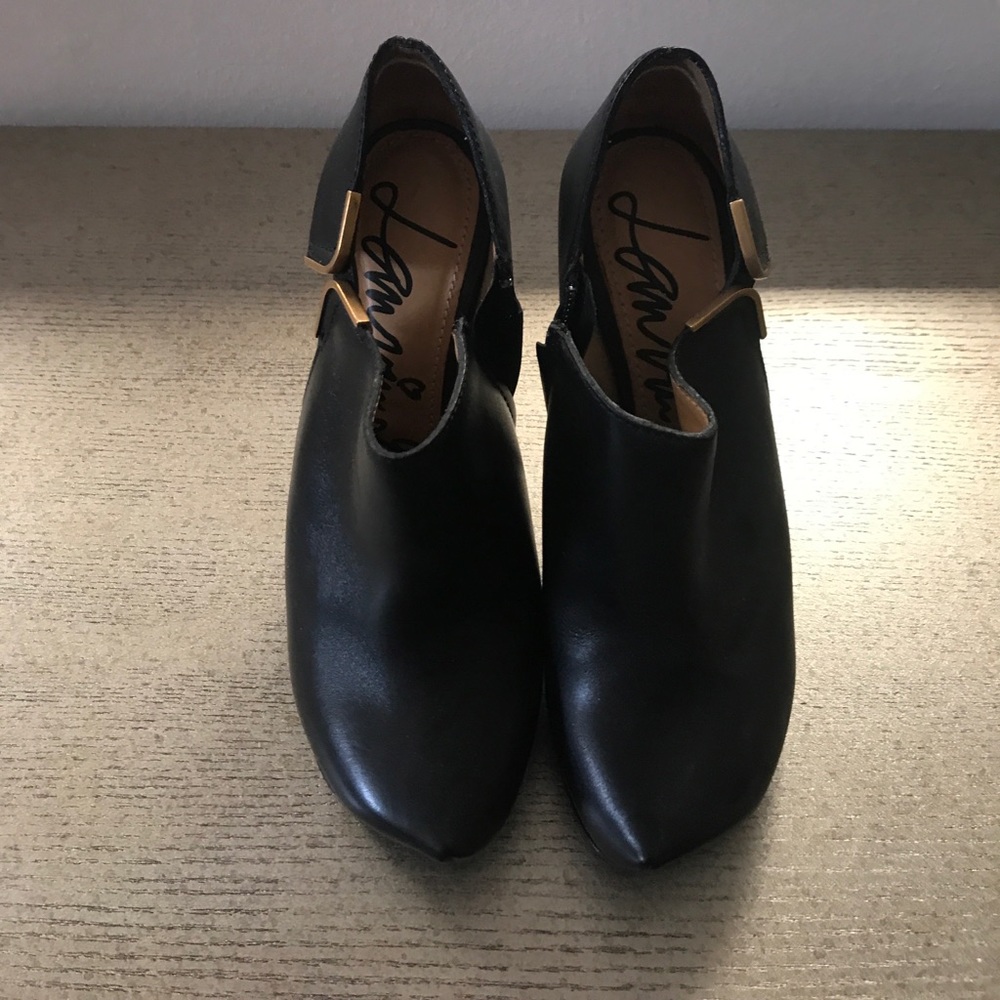 Lanvin booties size 38.