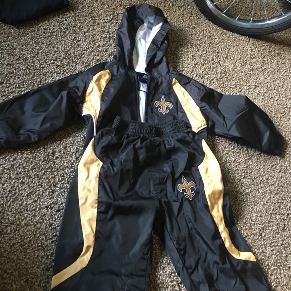 Jogging suit - Picture 1 of 1