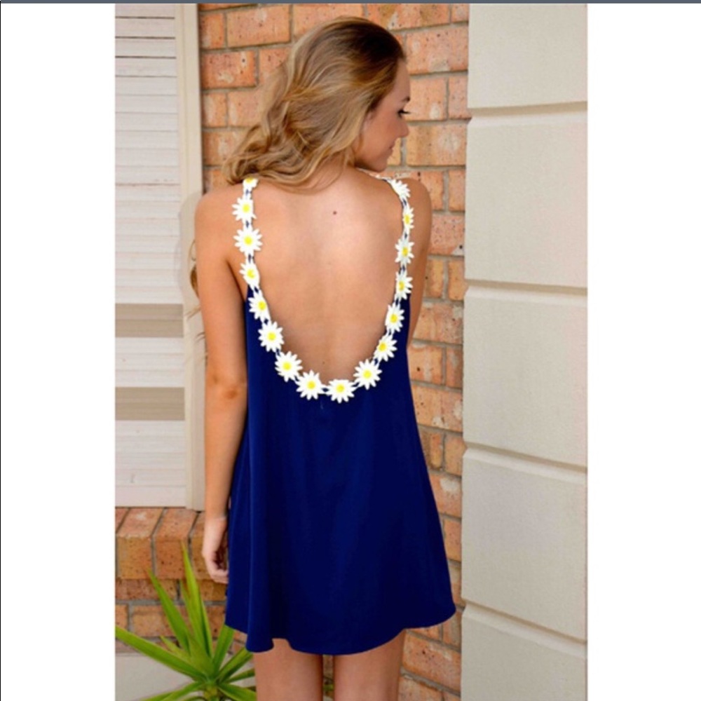 SEXY PARTY DRESS - Picture 3 of 7