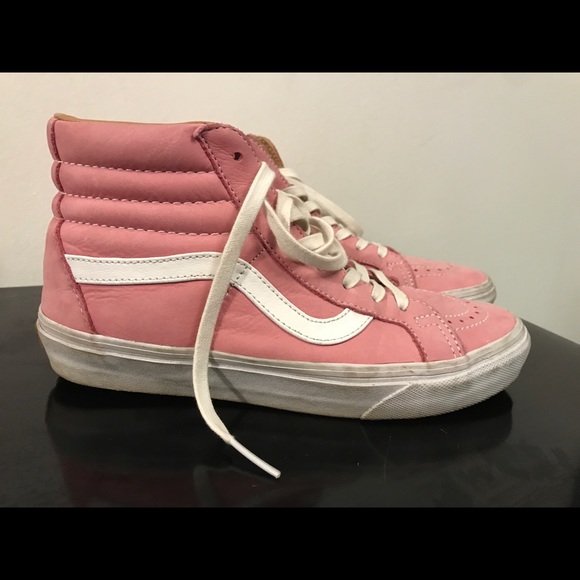 soft pink vans