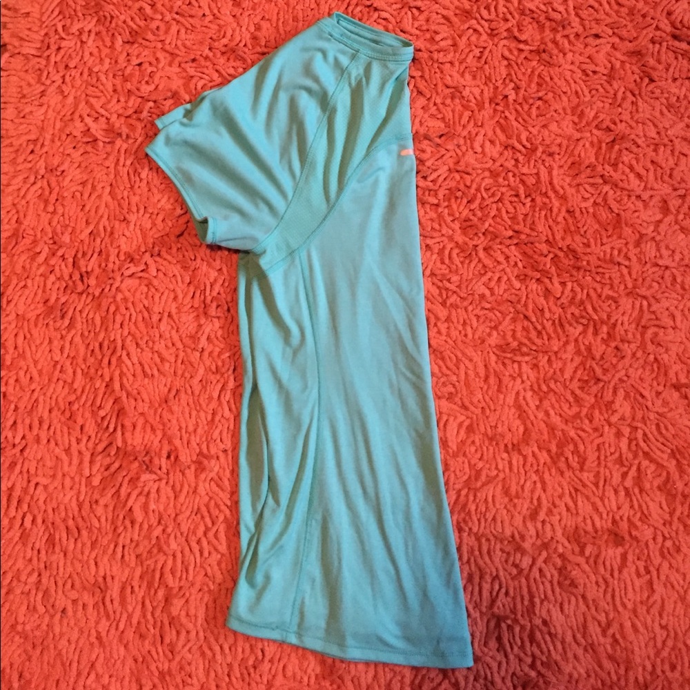 Workout Tee - Picture 2 of 3