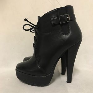 Women's booties shoes