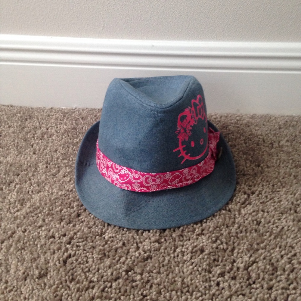 Hello Kitty denim hat