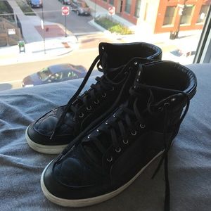 Dior sneakers