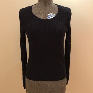 H&M NAVY CABLE KNIT SWEATER H&M NAVY CABLE KNIT SWEATER