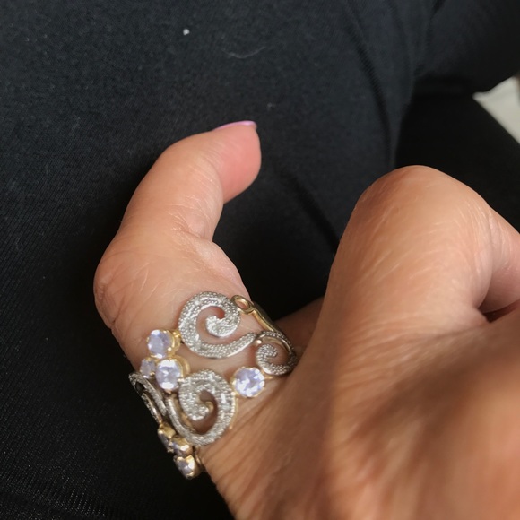 Gold ring - Picture 4 of 4