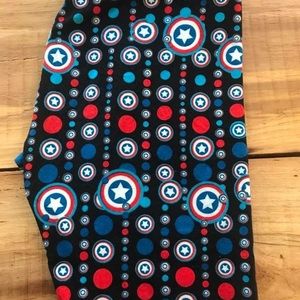 LuLaRoe OS captain America leggings