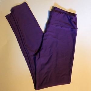 Lularoe One Size Leggings NWOT