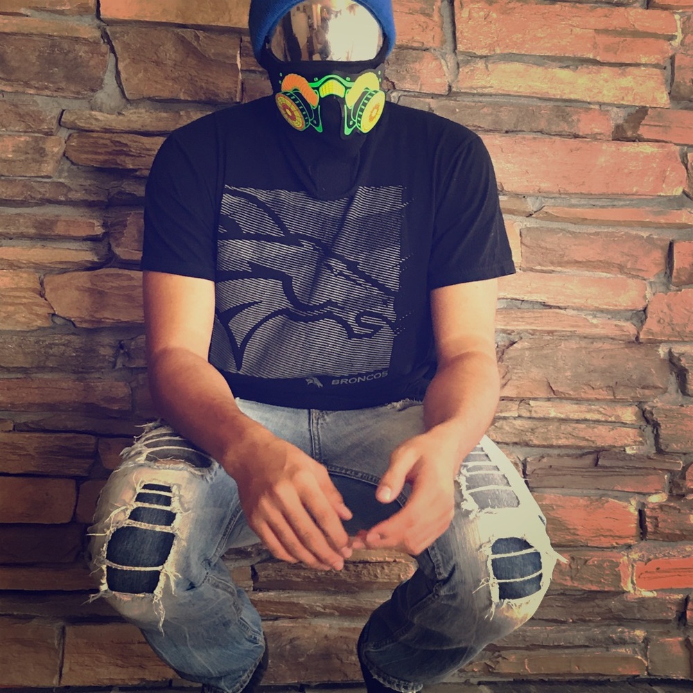 American Eagle Distressed Slim Straight Jeans