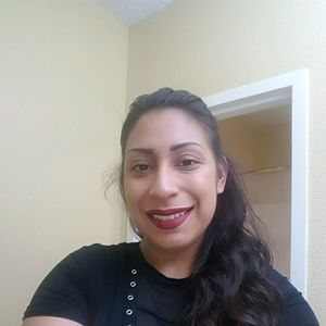 Meet your Posher, Suni