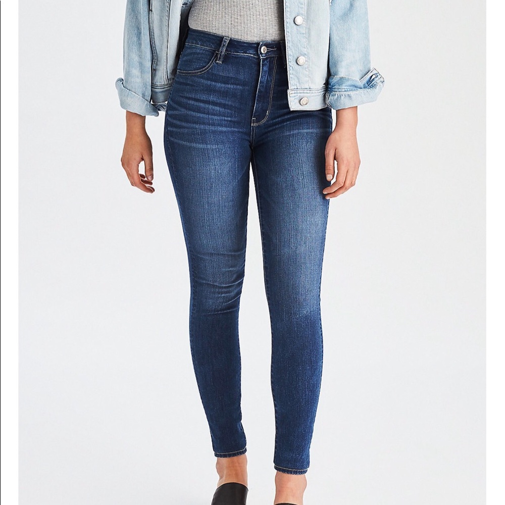 American Eagle hi-rise jegging! Size 2 / short