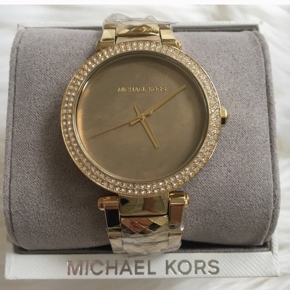 New! Michael Kors watch - Picture 2 of 9