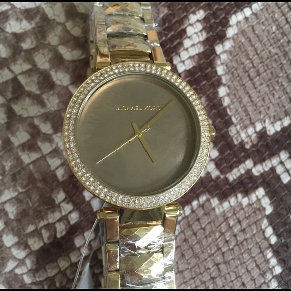 New! Michael Kors watch - Picture 4 of 9
