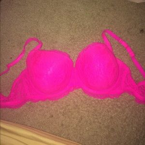 Pink bra 40C