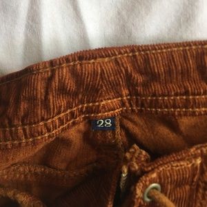Carmar Shorts - Brown Corduroy shorts Carmar Shorts - Brown Corduroy shorts