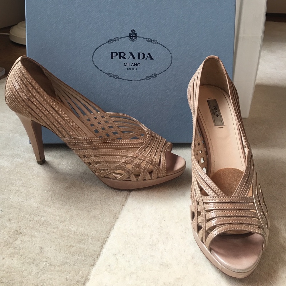 Prada peep toe stiletto size 39.5