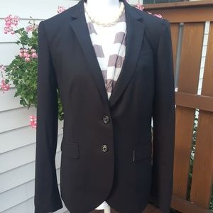 🖤 Banana Republic - Classic Two-Button Blazer 🖤 🖤 Banana Republic - Classic Two-Button Blazer 🖤