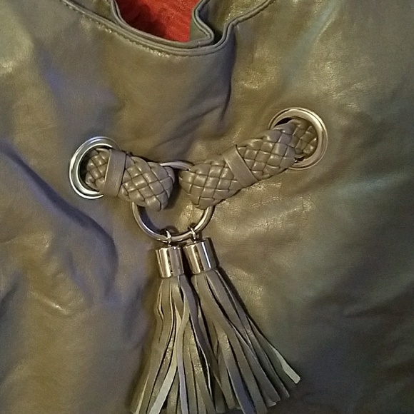 Cute grey purse - Picture 2 of 4