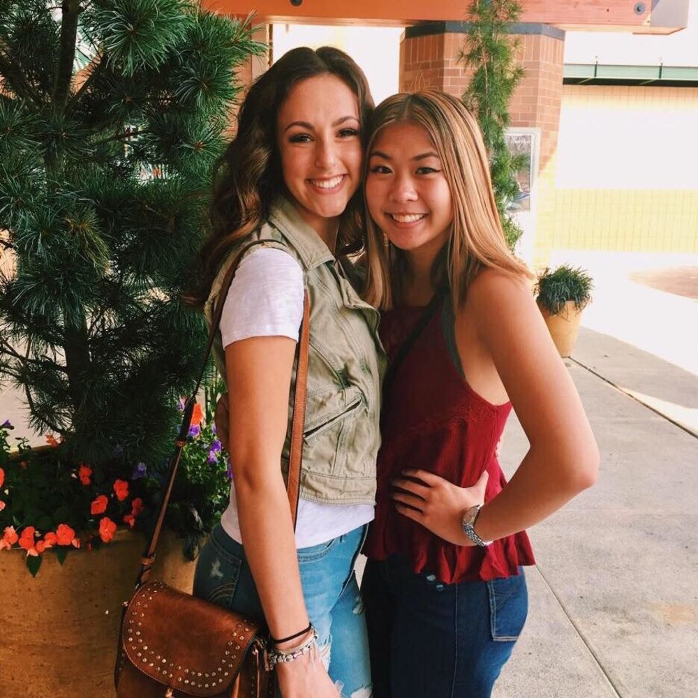 Meet your Posher, Mara