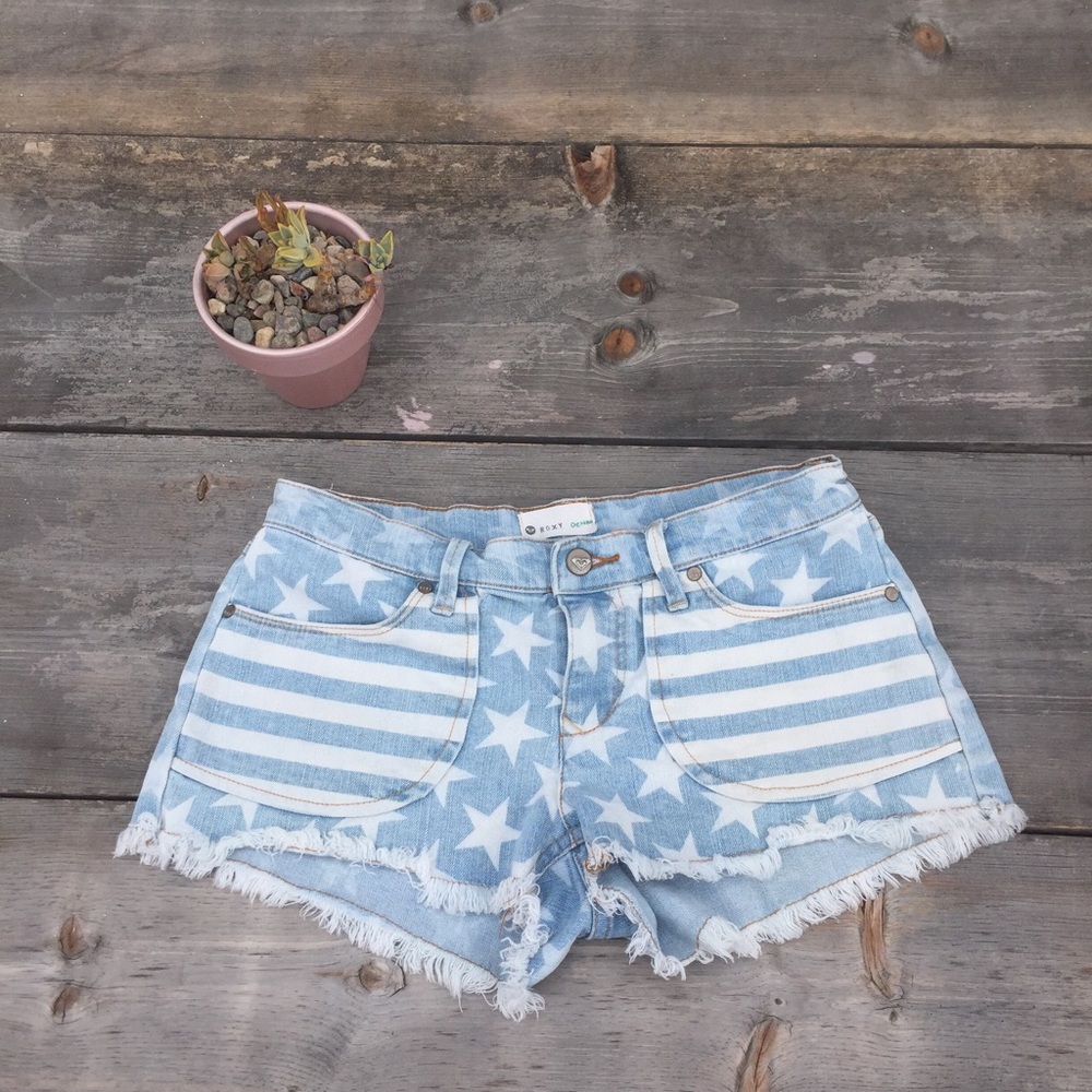 ROXY DENIM SHORTS AMERICAN PRINT SZ 3/26