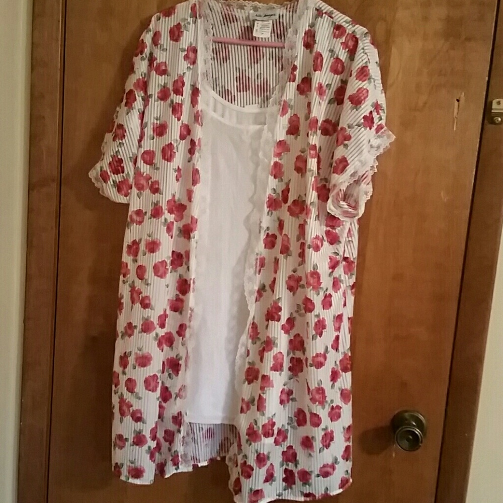 2 piece nighty camisole NWT