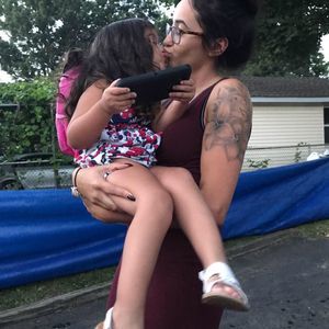 Meet your Posher, Lorraine