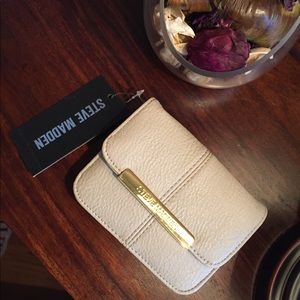 Steve maiden wallet