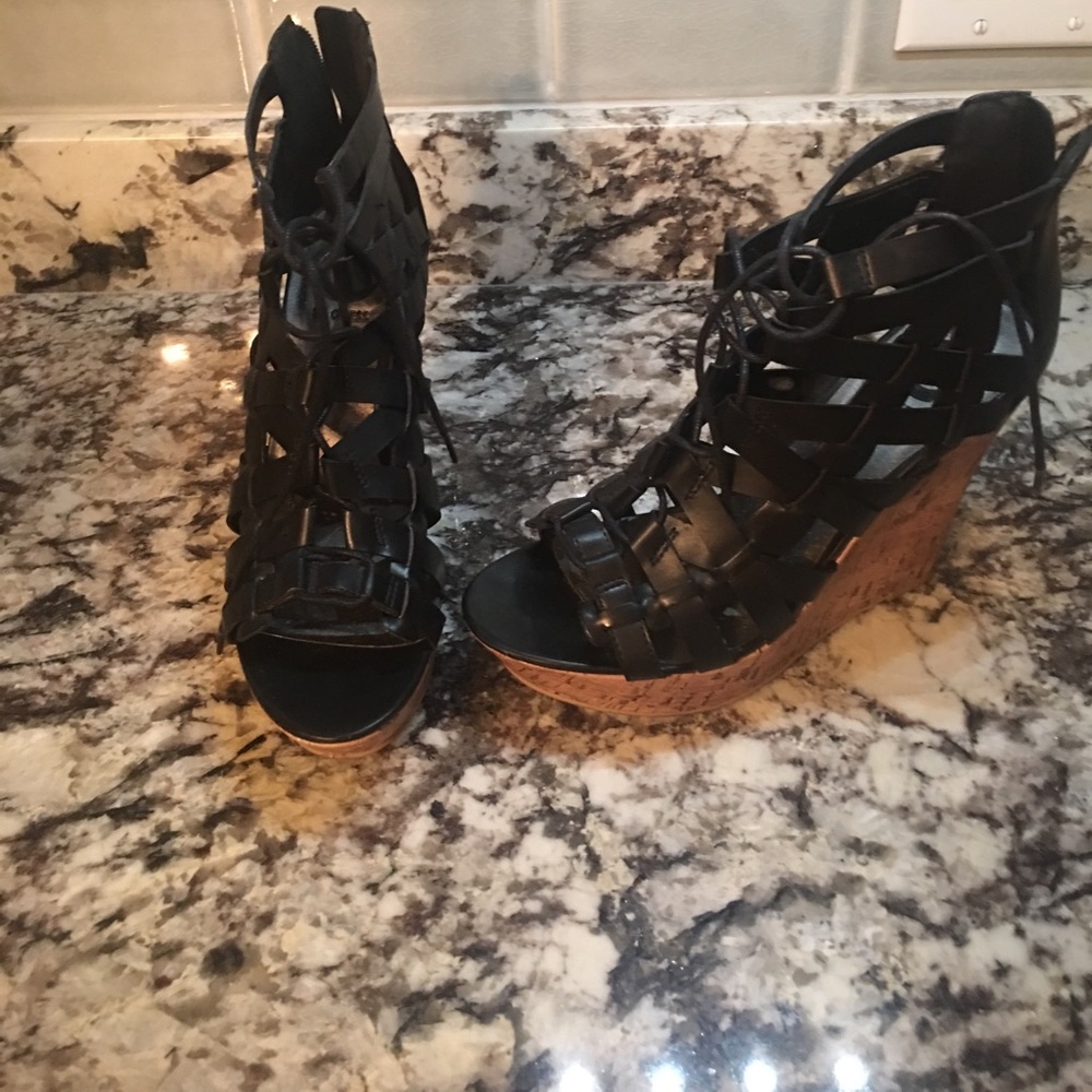 Guess Wedges:)