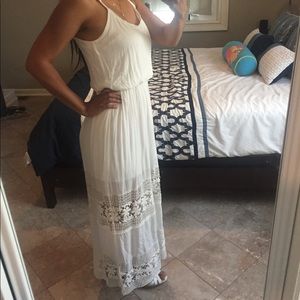 White maxi dress