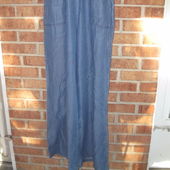 Nordstrom Astr The Label Chambray Halter Jumpsuit - Picture 4 of 8