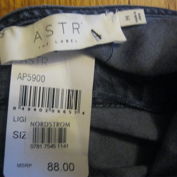 Nordstrom Astr The Label Chambray Halter Jumpsuit - Picture 8 of 8