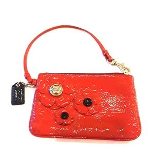 Coach Poppy wristlet Coach Poppy wristlet