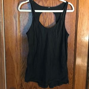 Lululemon black workout top