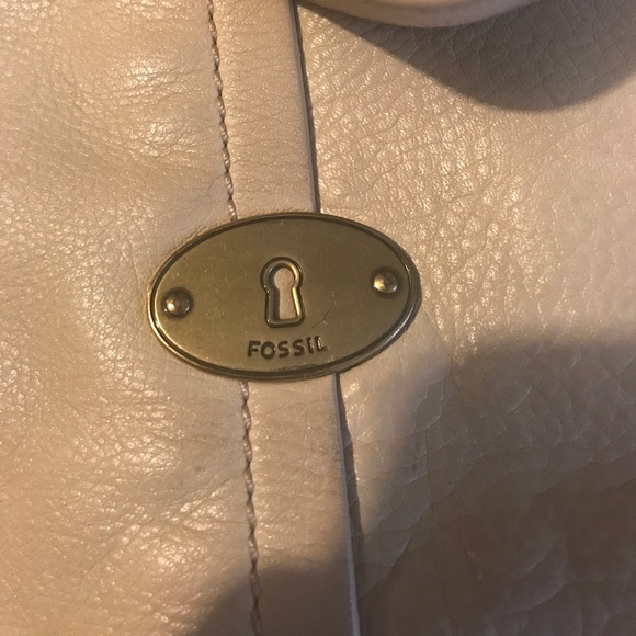 Purse - Picture 2 of 8