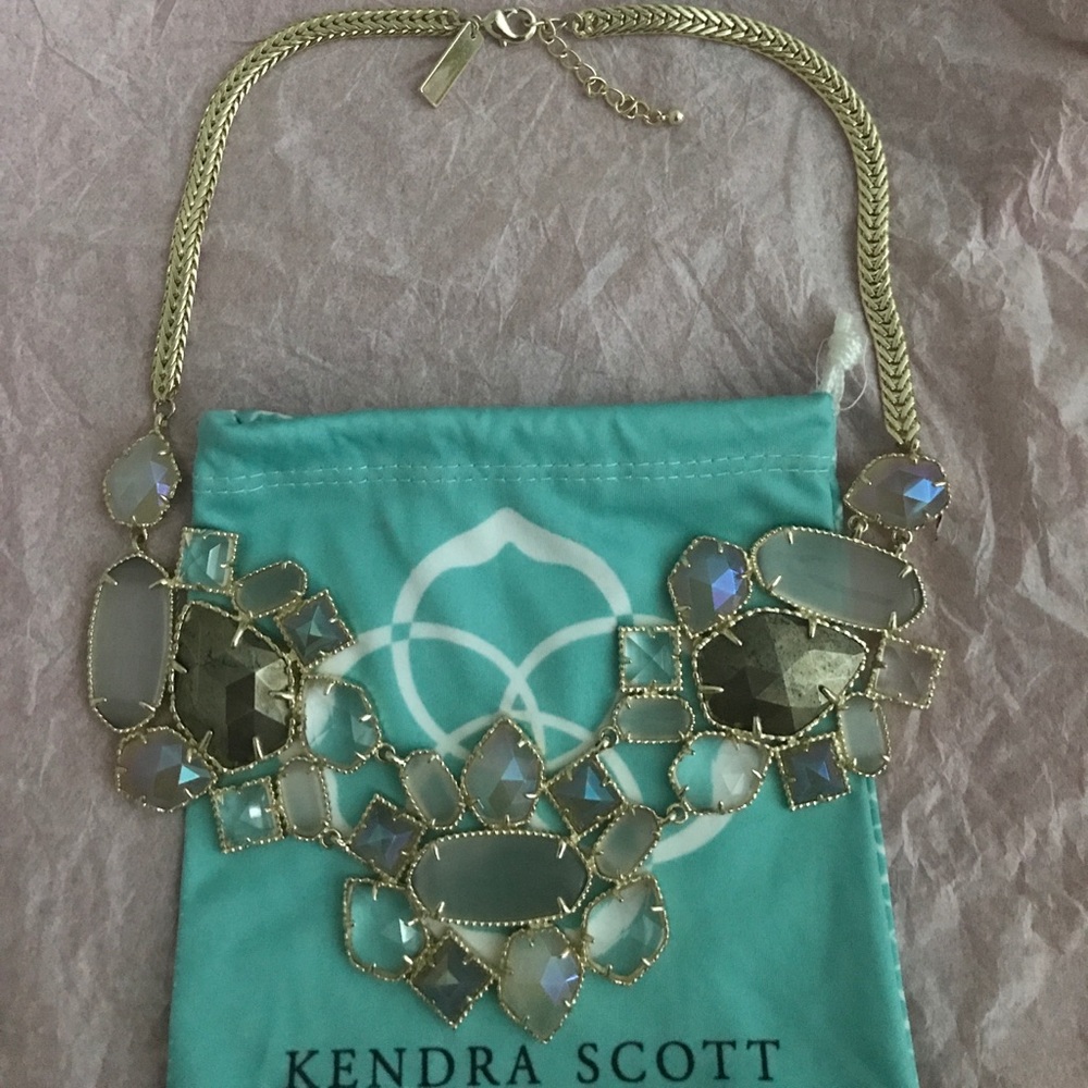 Kendra Scott Melissa necklace