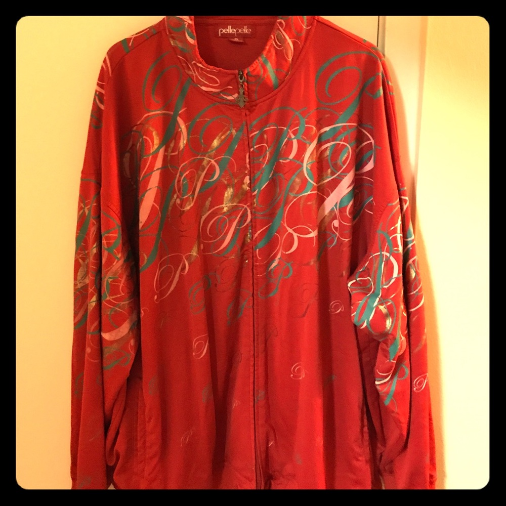 Zip up sweater. pellepelle