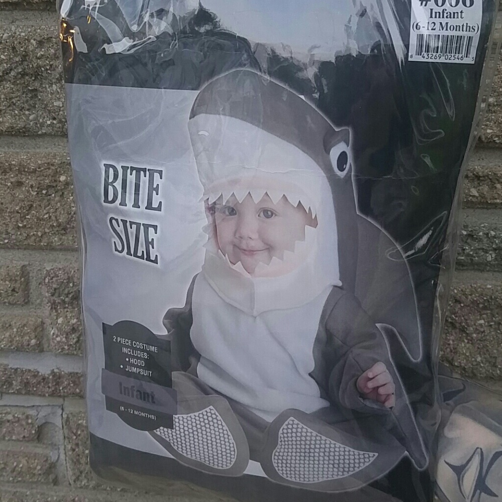 Infant Shark costume