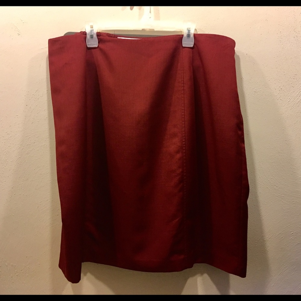 Jones Studio Burgundy Career Skirt