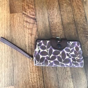 Lucky brand wristlet Lucky brand wristlet