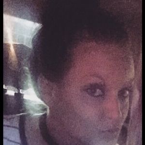 Meet your Posher, Kristin