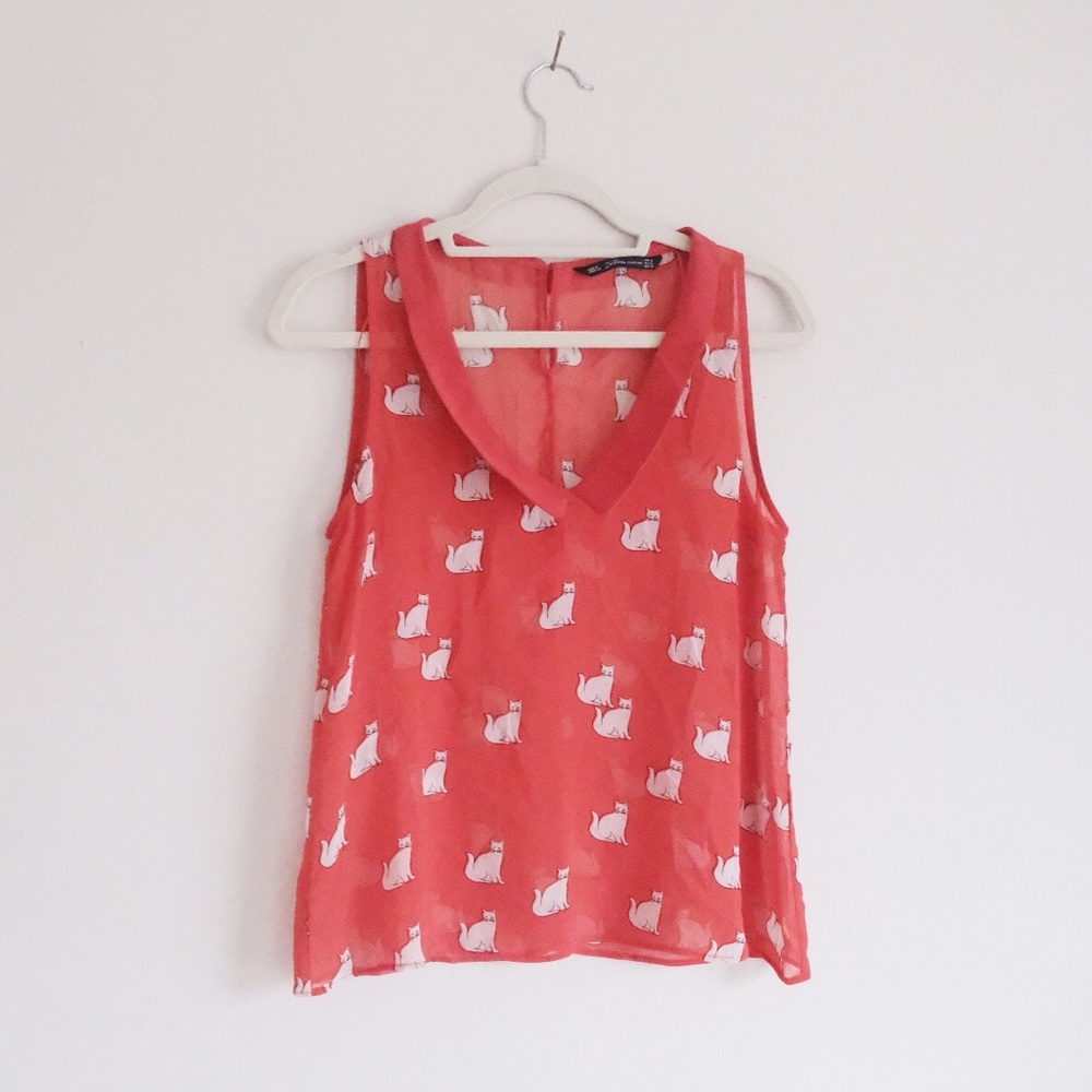 Red blouse with kitty cats 🐱