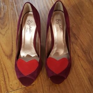 Seychelles heart pumps, size 7.5 Seychelles heart pumps, size 7.5