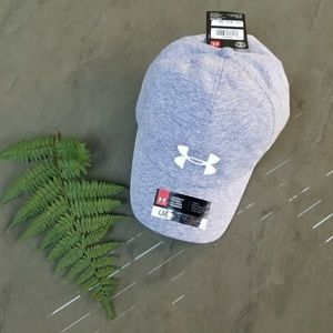 NWT Heather Pruple Under Armour Baseball Hat NWT Heather Pruple Under Armour Baseball Hat