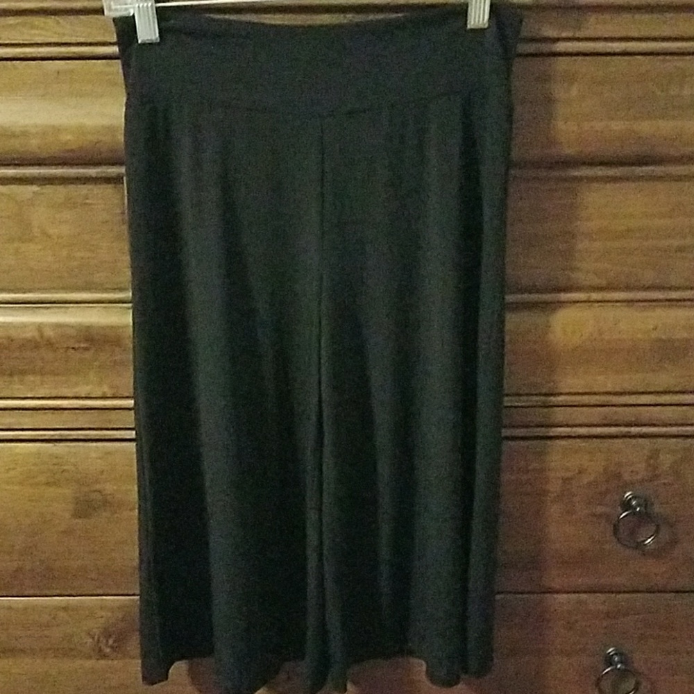 Black skorts