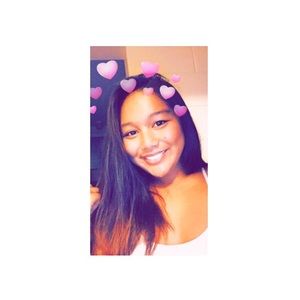 Meet your Posher, Angelica