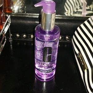 Clinique Take the Day Off Cleansing Oil